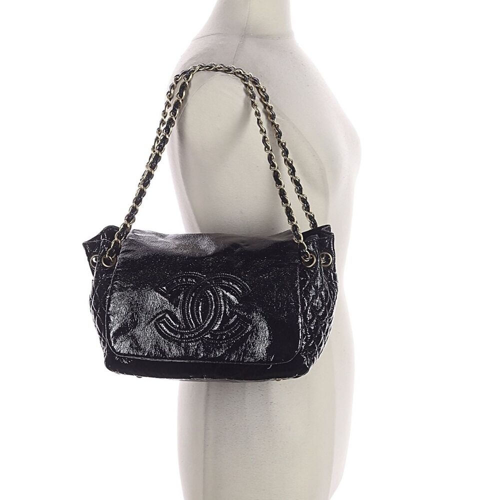 Chanel Black Shoulder Bag with Gold Chain, Excellent Condition